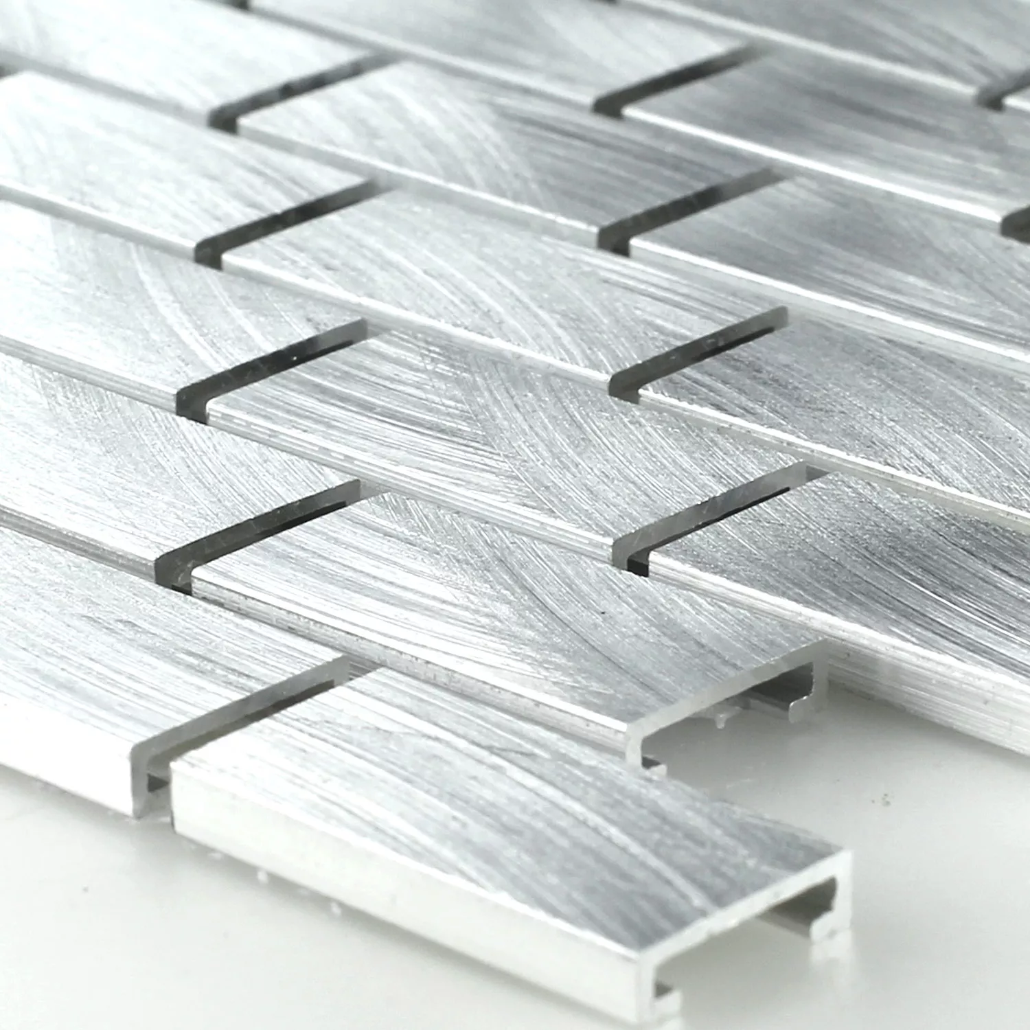Aluminium Mosaik Fliser Sølv 15x30x4mm