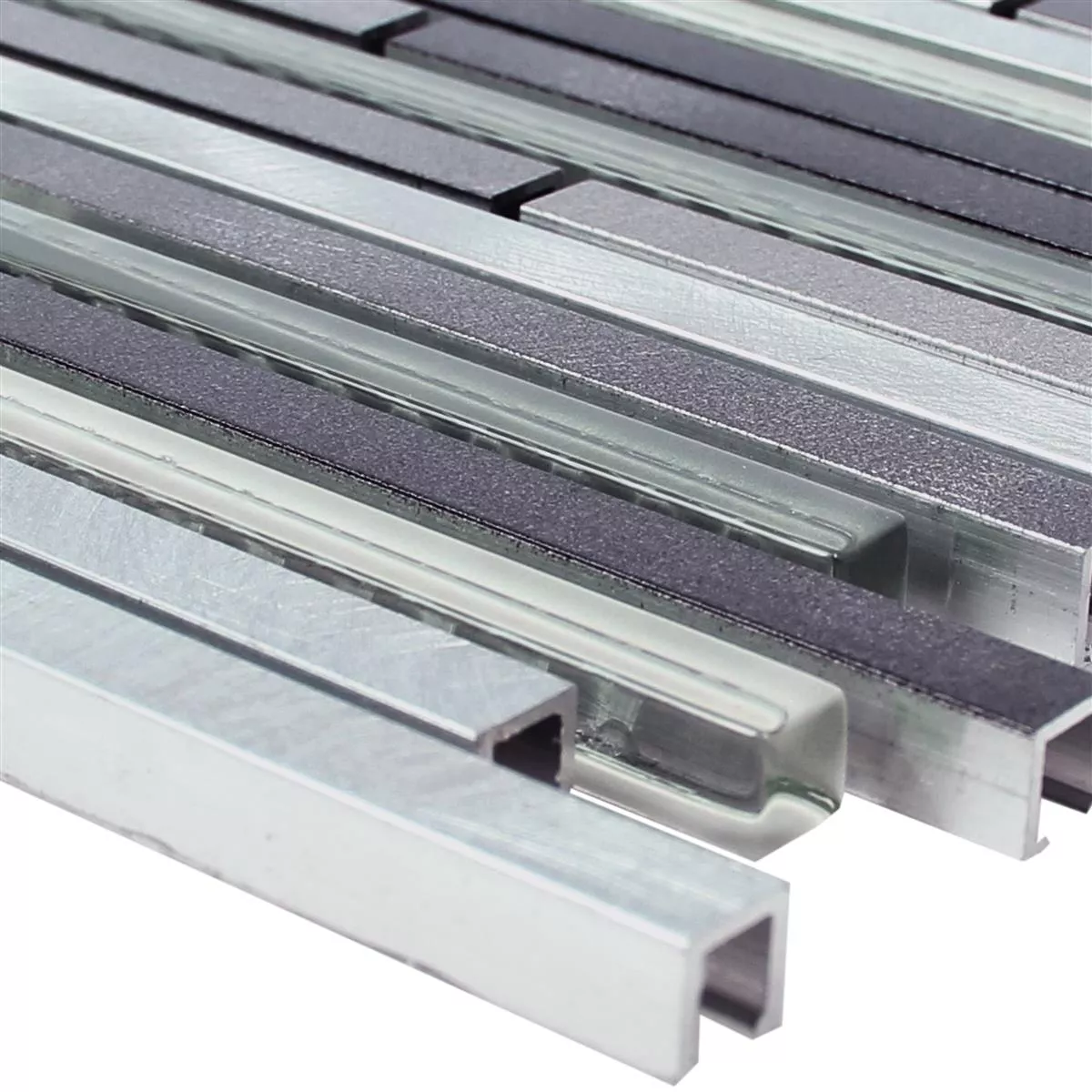 Glas Metal Mosaik Fliser Freeway Sort Sølv Glas Metal Mosaik Fliser Freeway Sort Sølv