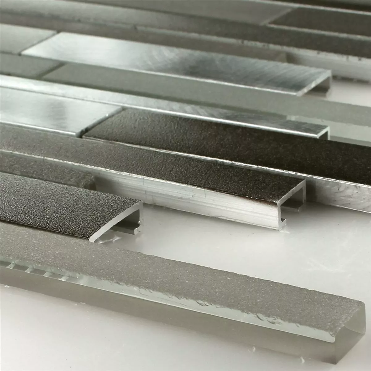 Aluminium Glas Design Mosaik Mudder Stick